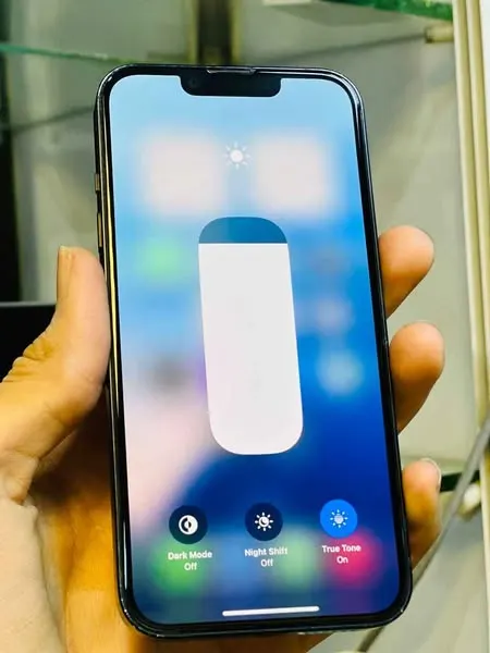 iPhone 14 (2)