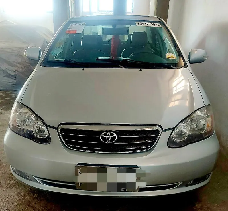 Toyota Corolla 2006 (1)