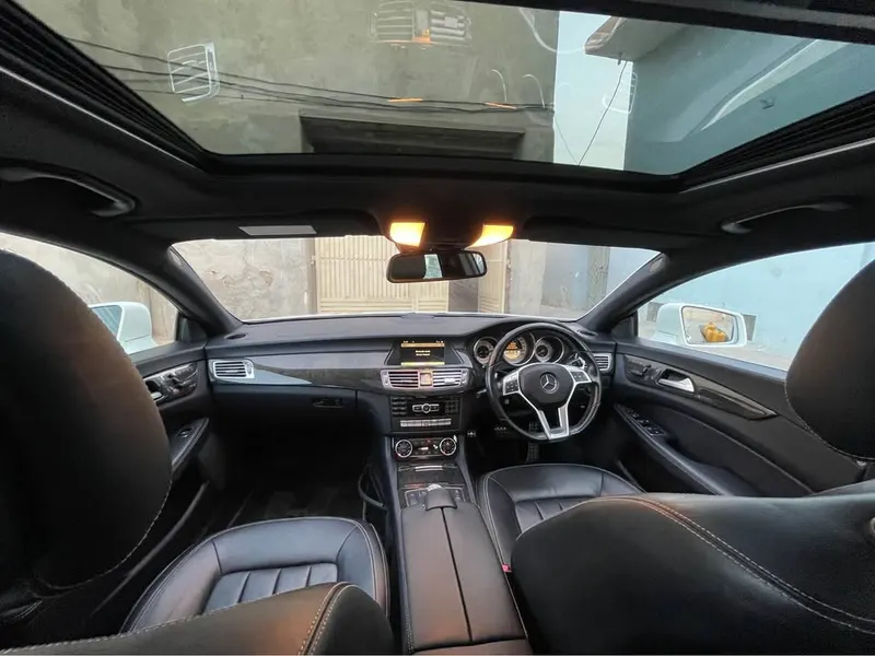 Mercedes-Benz 2014 (4)
