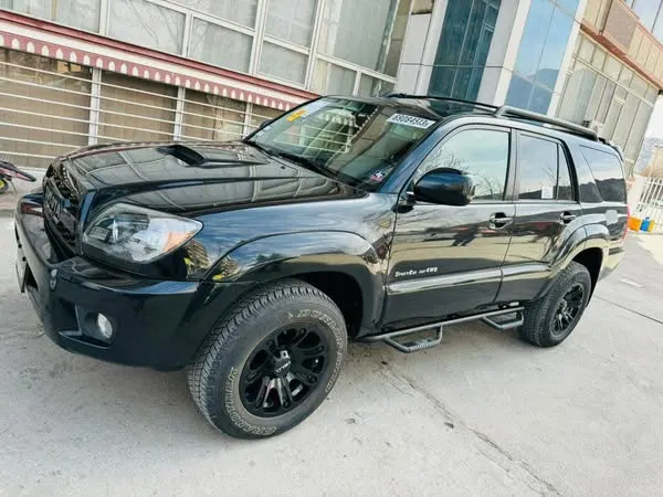 Toyota 4Runner Sport (2)