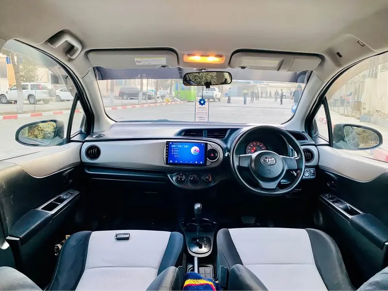Toyota 2012 (4)
