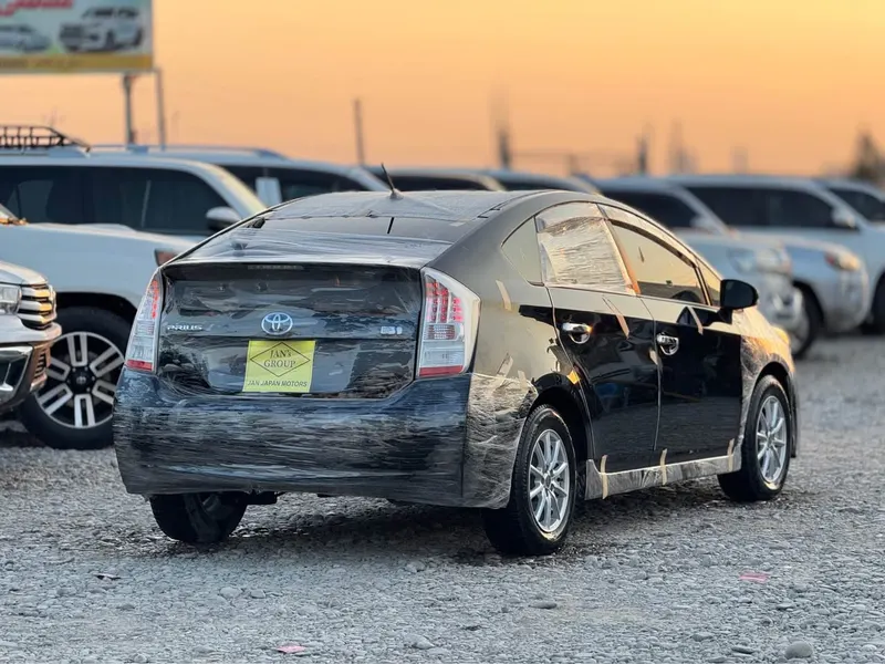 Toyota Prius 2010 (3)