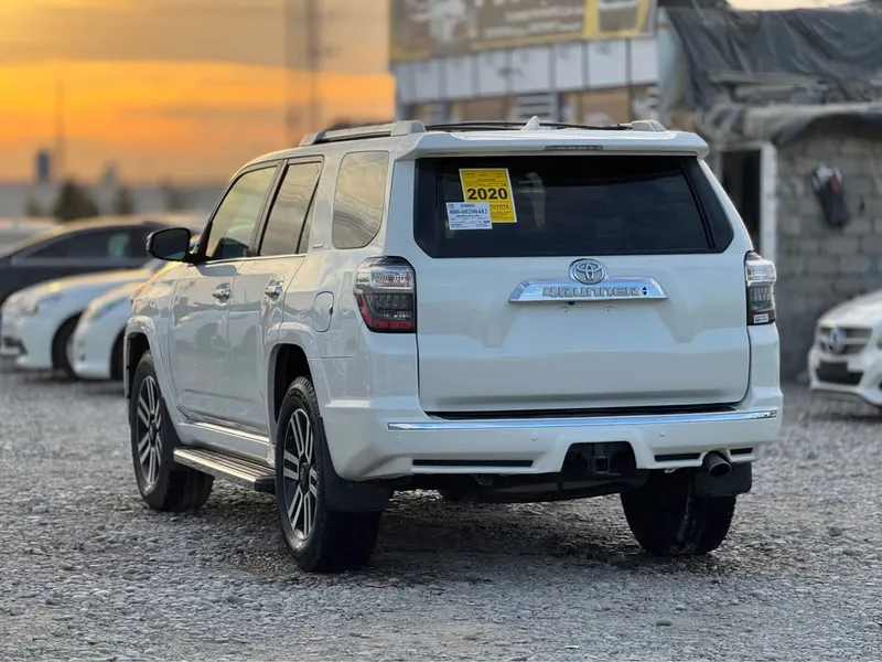 Toyota 4Runner 2018 (3)