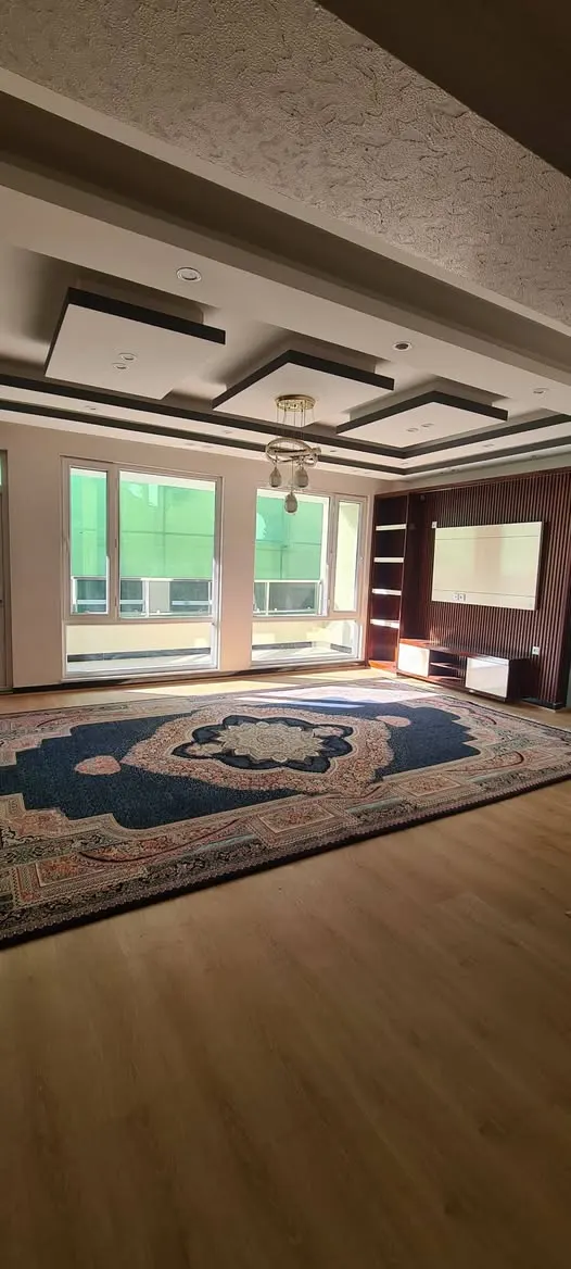 د پلورنې لوکس اپارتمان، 4 خونې، 206 m²، 3 پوړ، کارته 4، کابل (2)