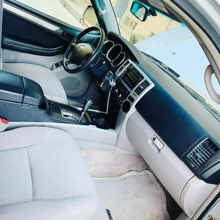 Toyota 4 Runner 2006 (5)