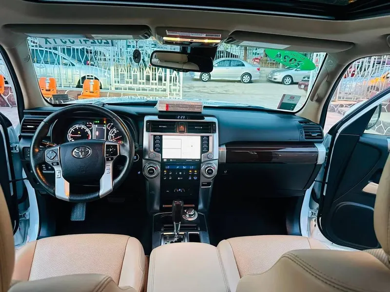 تویوتا 4Runner لیمیتد 2024 (6)