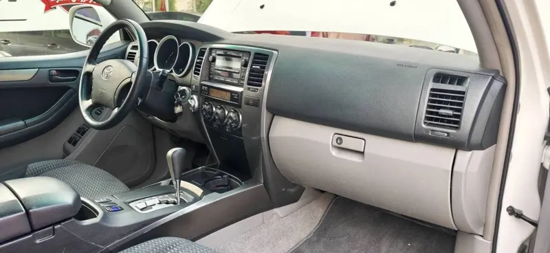 Toyota 4Runner Sport 2006 (6)