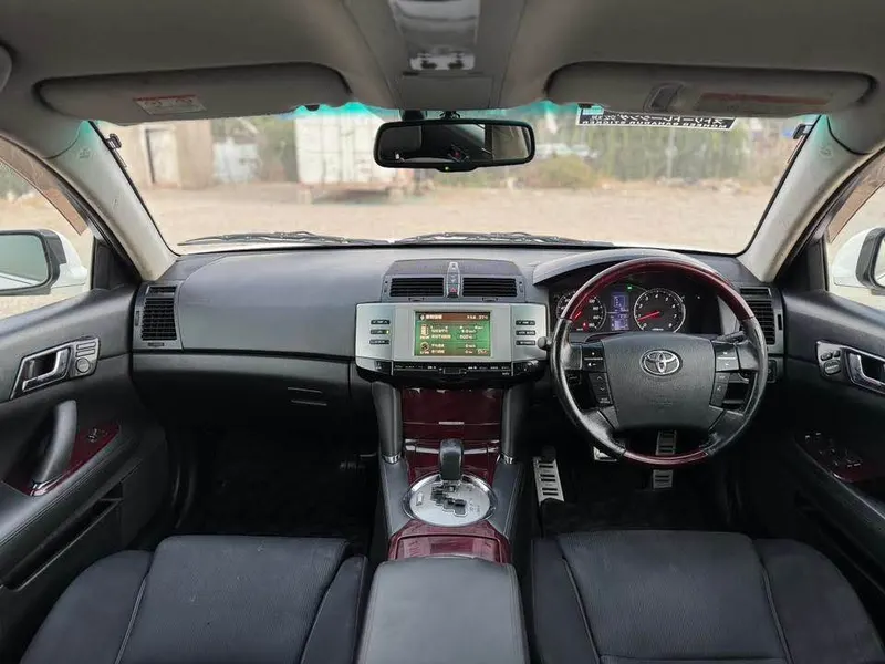 Toyota Mark X 2007 (4)