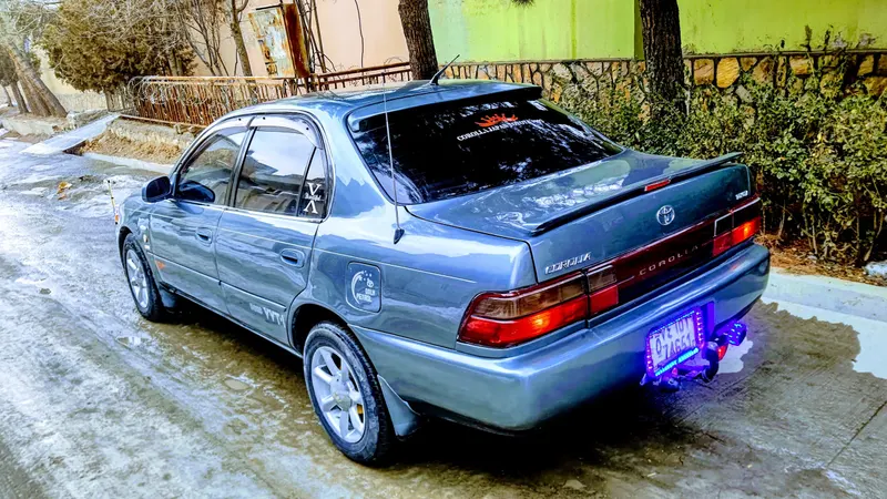Toyota Corolla 1992 (2)