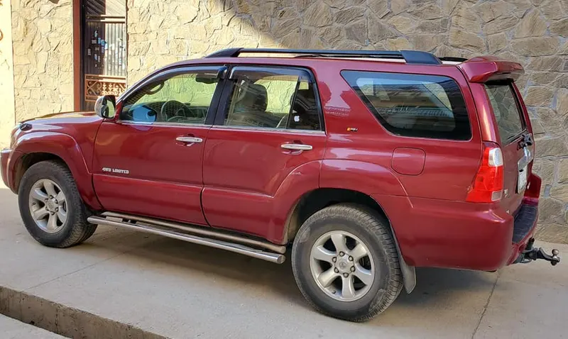 Toyota 4Runner 2006 (2)