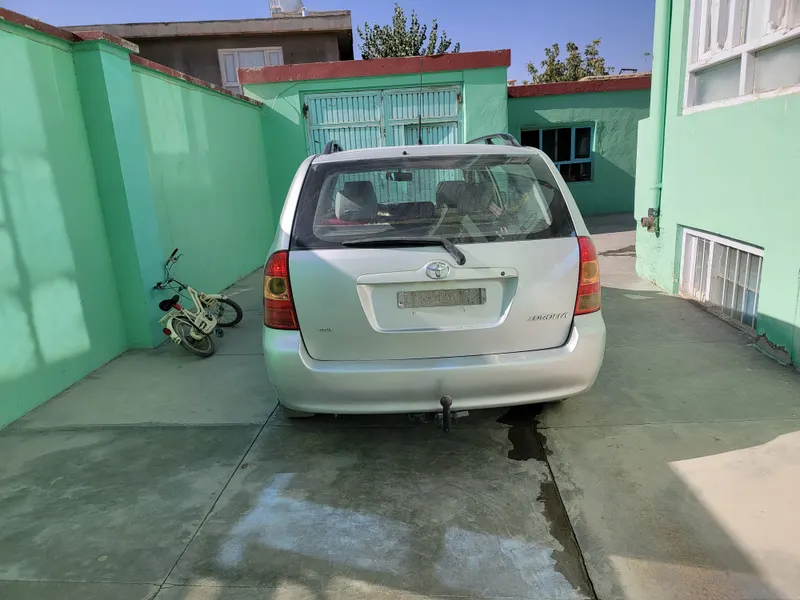 Toyota Fielder 2005 (5)