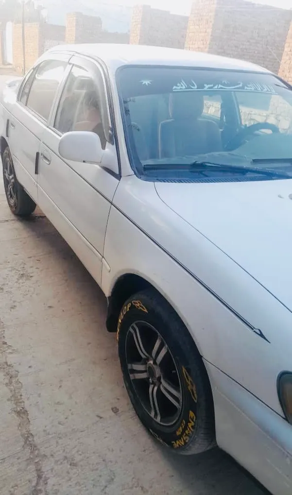 Toyota Corolla 1997 (3)