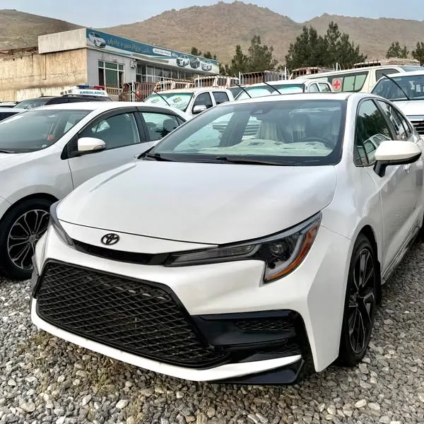 Toyota Corolla 2021 (2)
