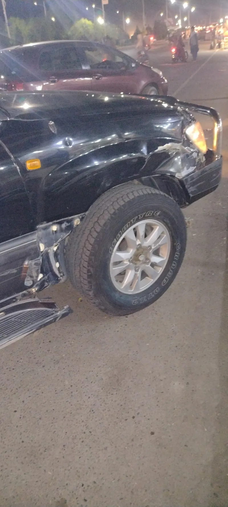 Lexus LX470 2006 (1)