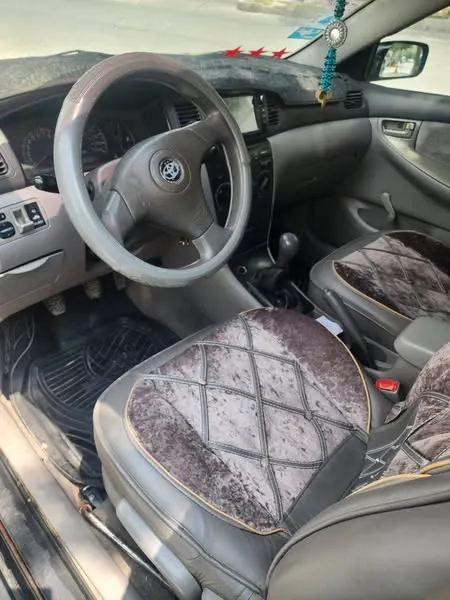 Toyota Corolla 2005 (4)