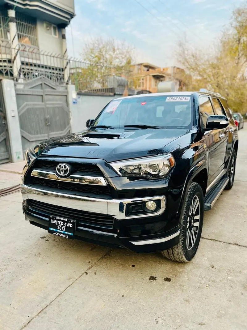Toyota 4 Runner 2013 (5)