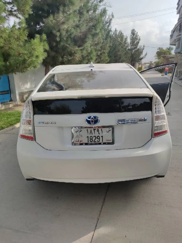 Toyota Prius 2010 (5)