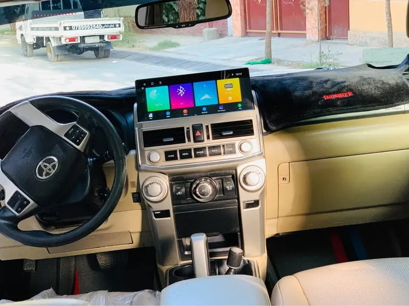 Toyota 4Runner 2011 (4)