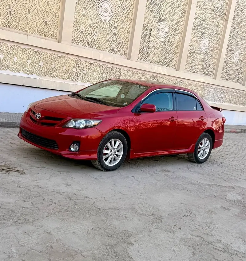 Toyota Corolla 2010 (2)
