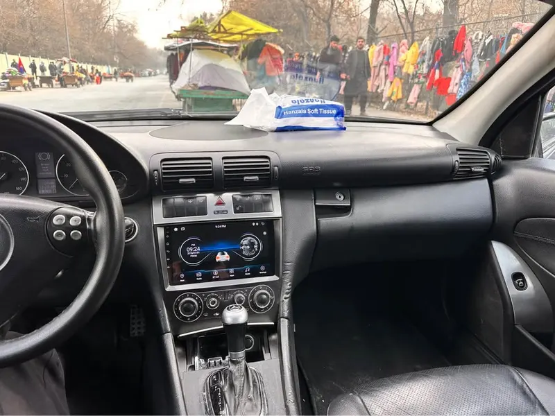 Mercedes-Benz 2005 (4)