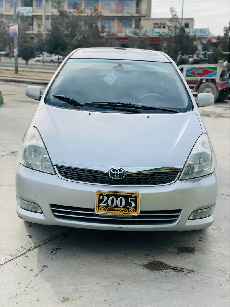 Toyota Fielder 2005 (1)