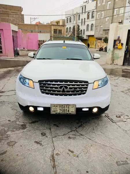 Infiniti 2005 (1)