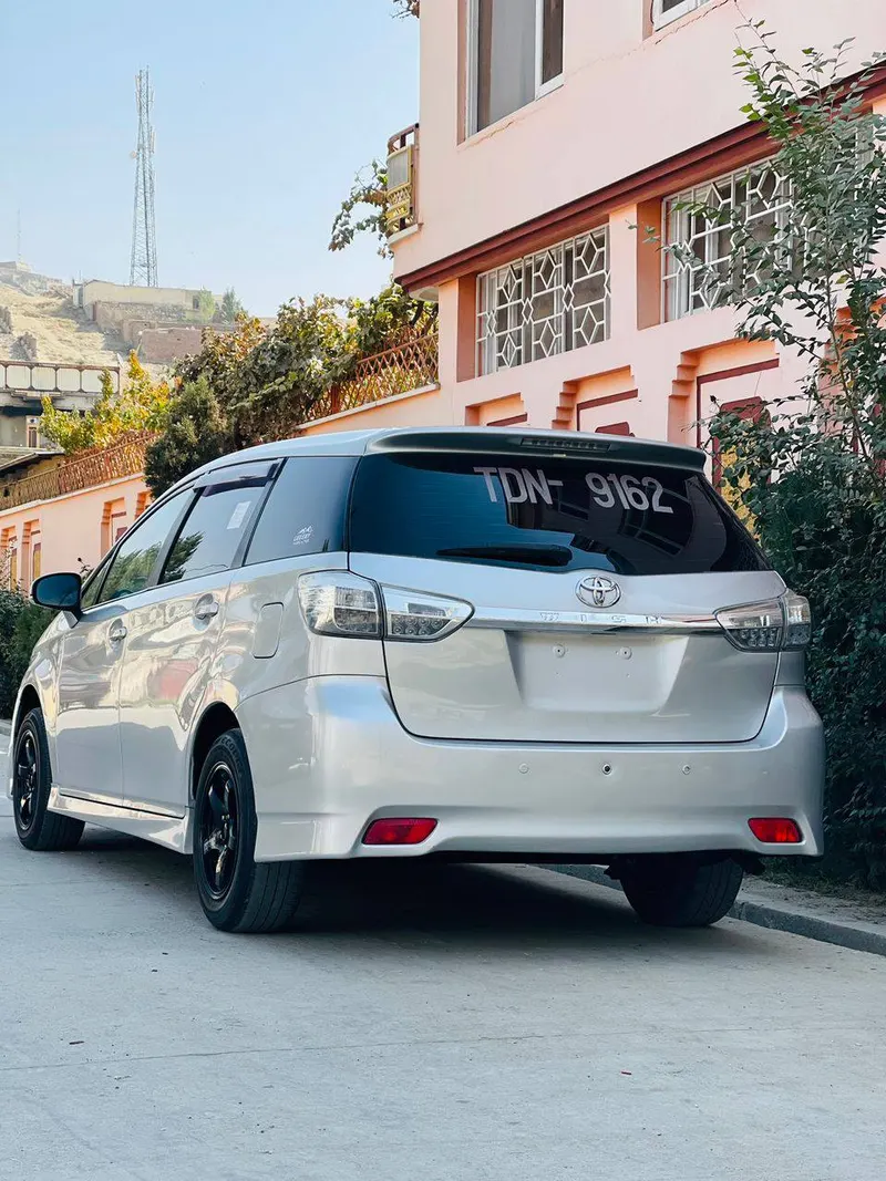 Toyota 2012 (3)