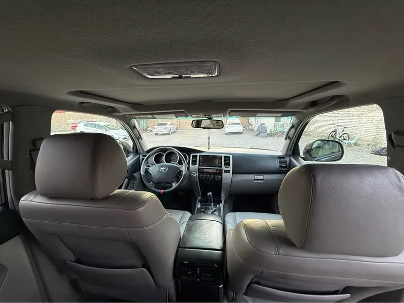 Toyota 4Runner 2009 (4)