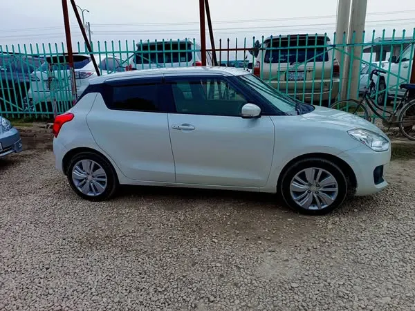 Suzuki Swift 2018 (2)