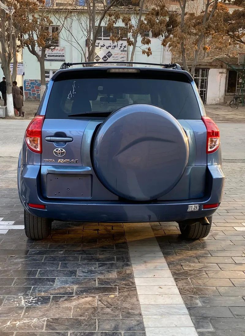 تویوتا RAV4 2006 (4)