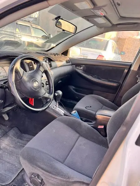 Toyota Corolla 2003 (4)