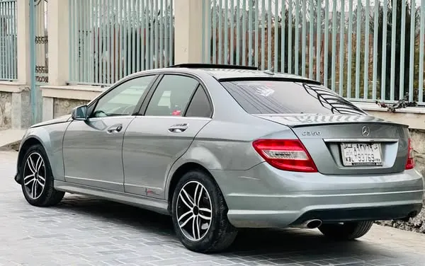 Mercedes-Benz C350 2008 (3)