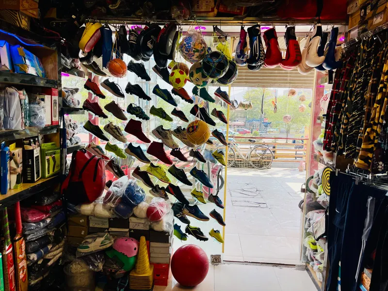 Sport accessories (4)