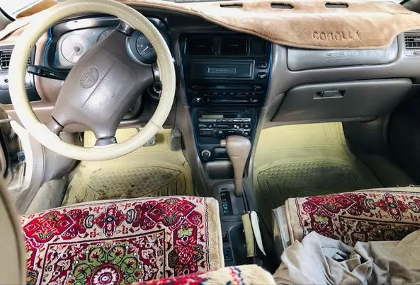 1997 Toyota - Like New! (4)