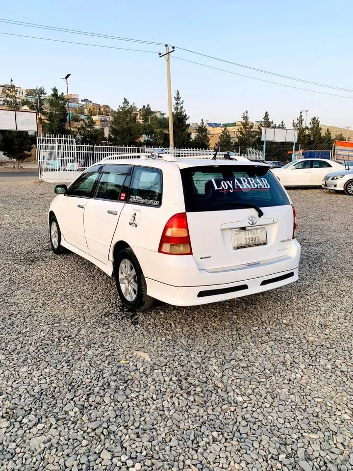 Toyota 2000 (2)