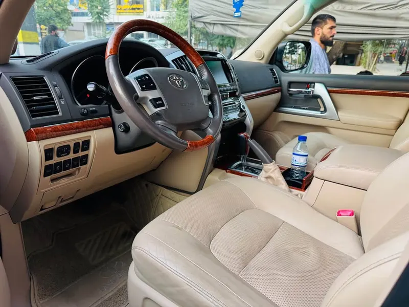 Toyota 2013 (2)