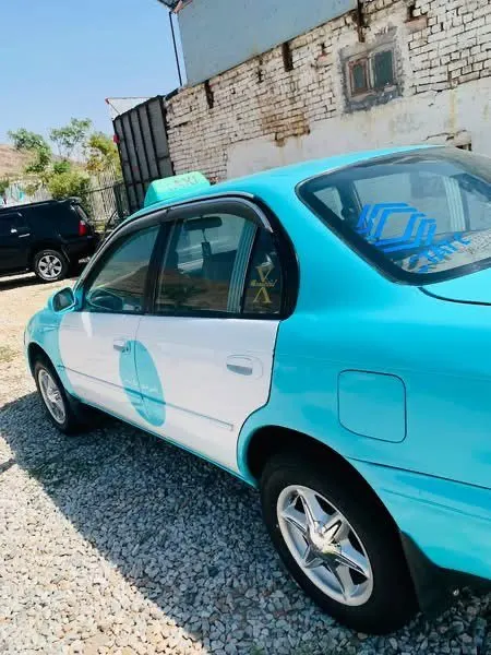 Toyota Corolla 1996 (3)