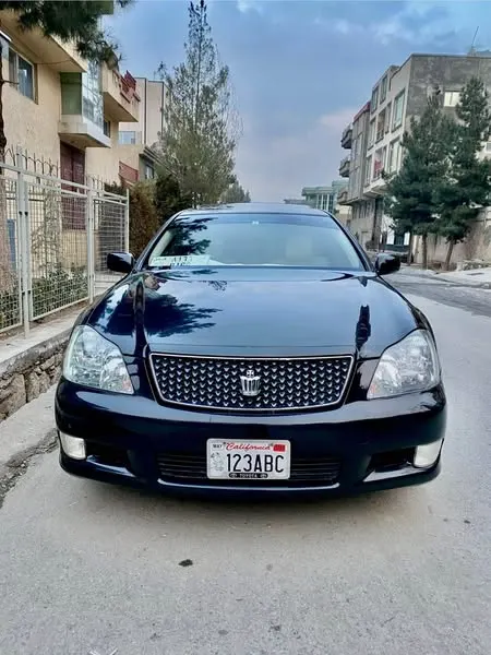 Toyota Crown 2007 (2)