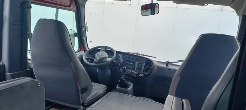 Hyundai County Bus 2012 (8)