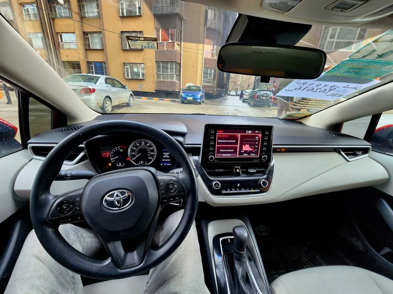 Toyota Corolla LE 2021 (4)