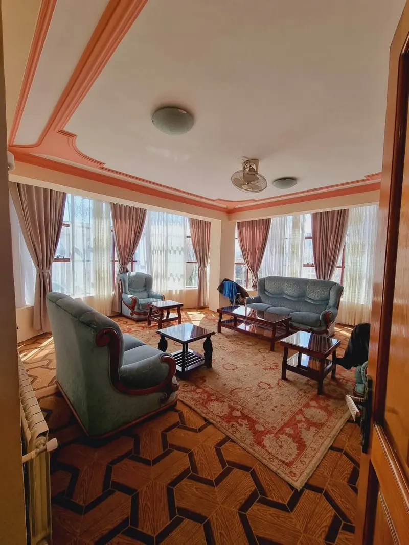 Fully Furnished Luxury Mansion in Qala-e-Fathullah, Kabul (4)