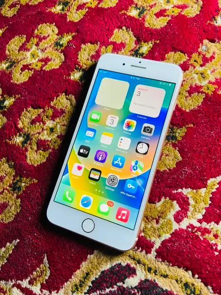 iPhone 8 Plus (3)