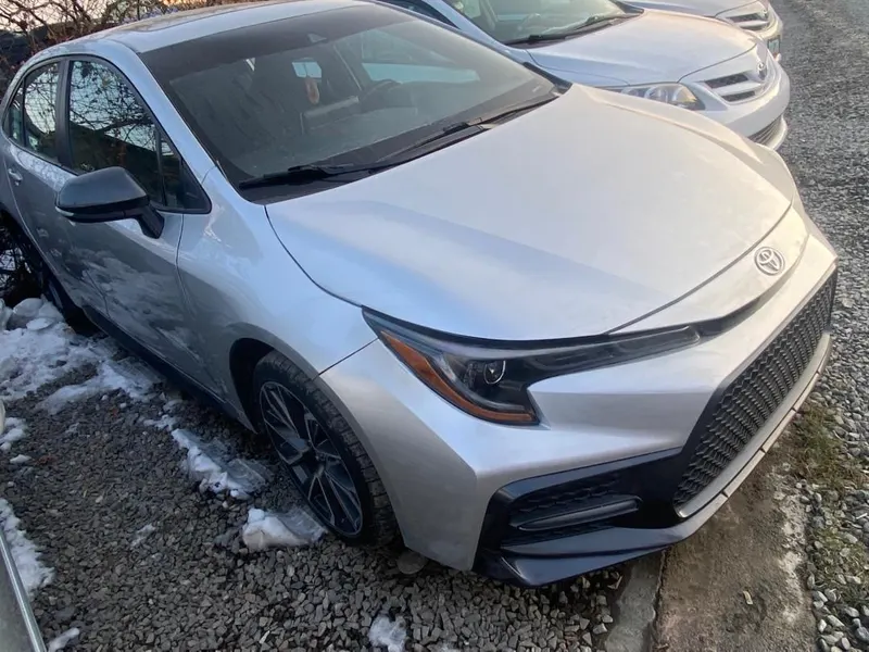 Toyota Corolla SE 2020 (1)