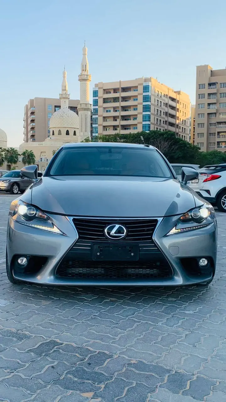 Lexus 2016 (1)