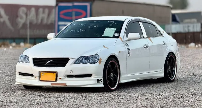 Toyota Mark X 2005 (1)