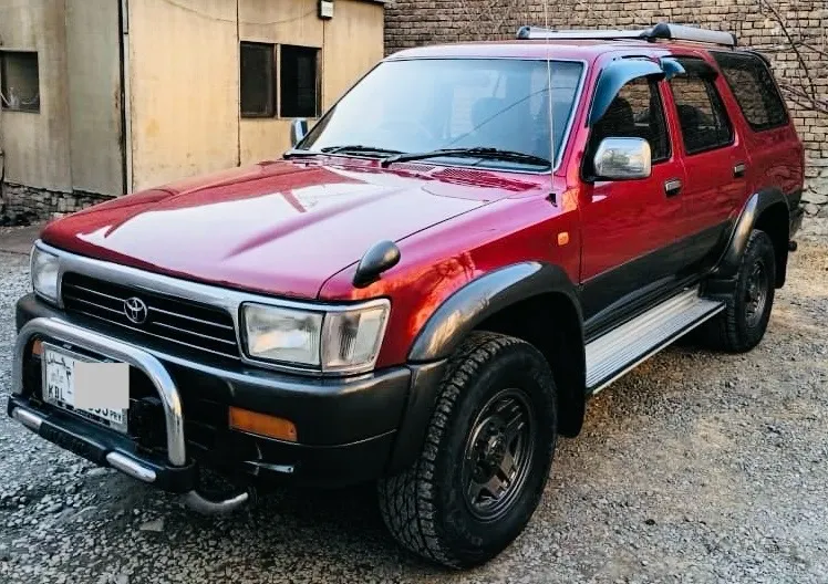Toyota Hilux Surf 1994 (3)