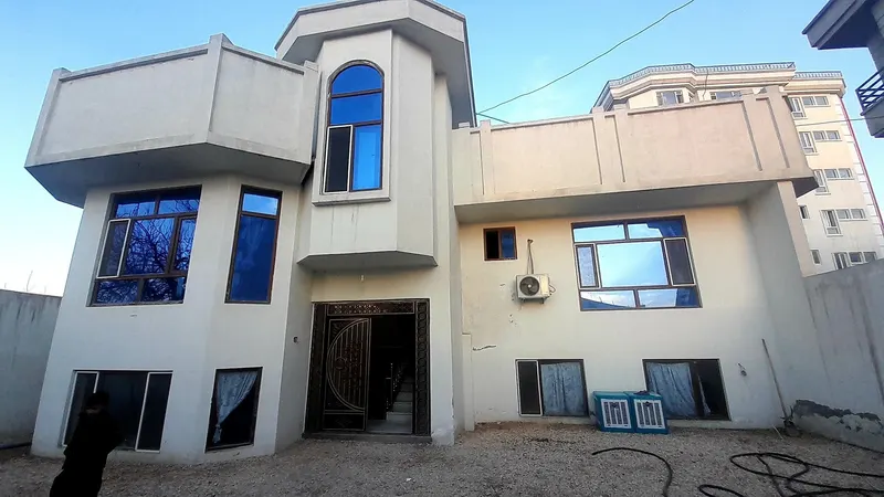 House for rent, 4 rooms, 300 m², Mazar-i-Sharif (1)
