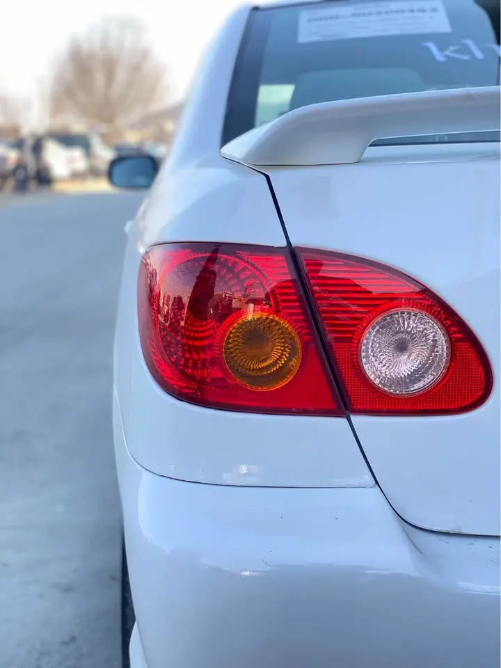 Toyota Corolla 2006 (3)