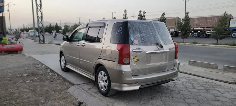 Toyota 2004 (3)