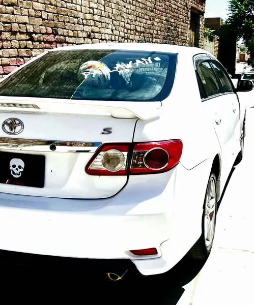 Toyota Corolla 2010 (3)